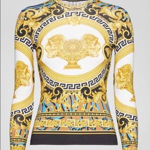 Versace T shirt Female